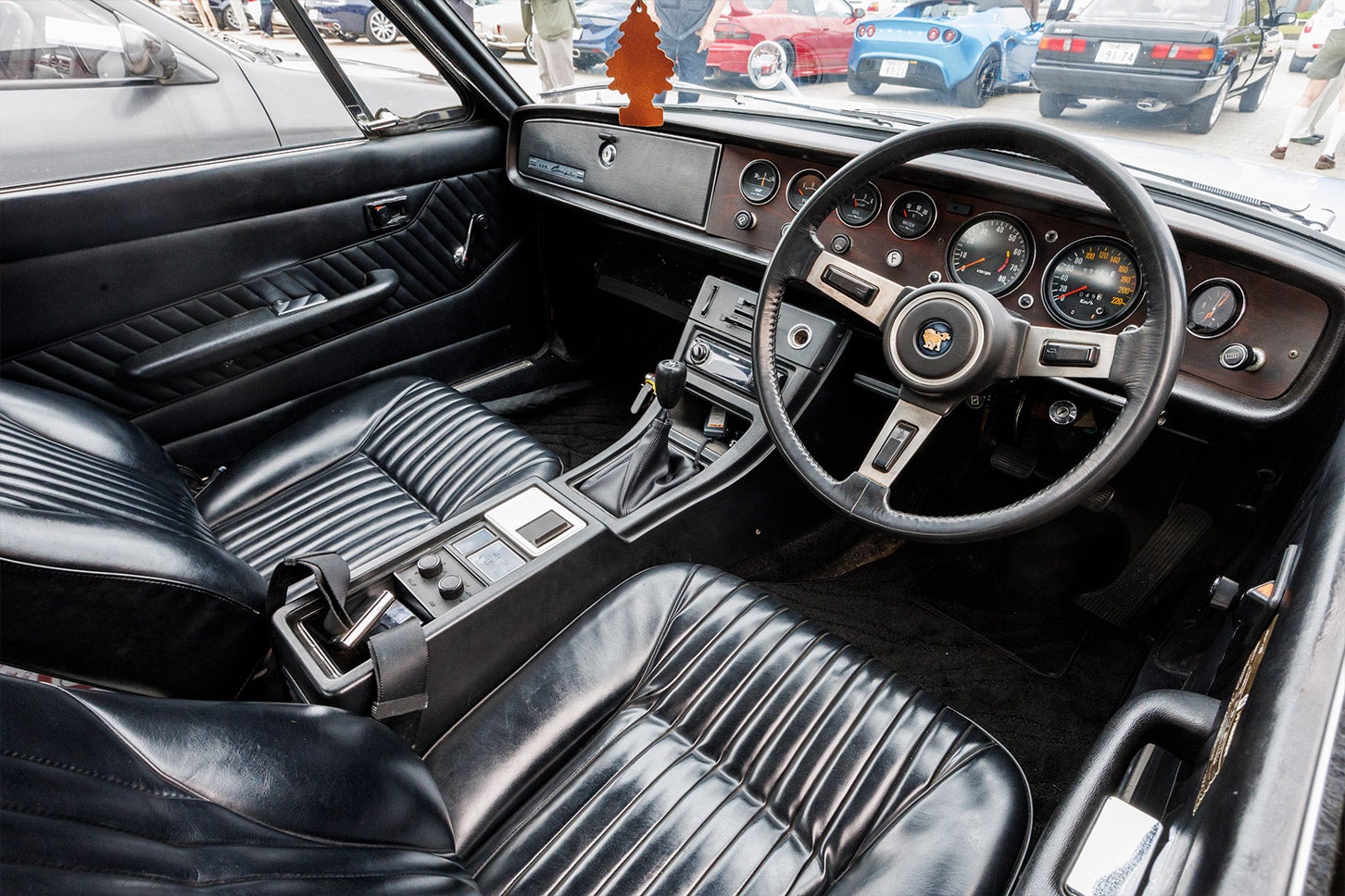 いすゞ 117クーペ|Isuzu 117 Coupe