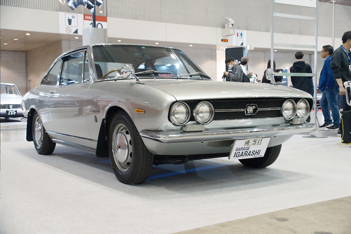 いすゞ 117クーペ｜Isuzu 117 Coupe