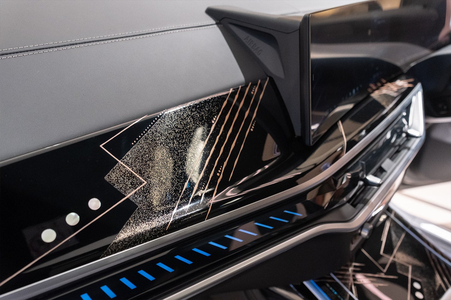 BMW X7ブラックアルファ｜BMW X7 BLACK-α