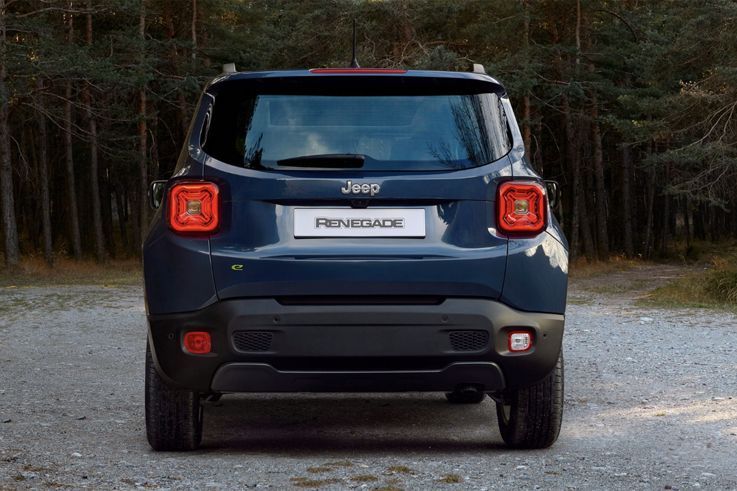 ジープ・レネゲードeハイブリッド｜Jeep Renegage e-Hybrid