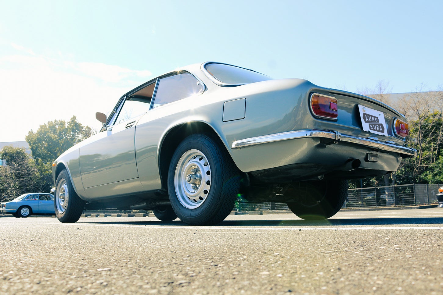 長い間、アルファロメオとは良縁がなかったが、このGT1600ジュニアとは、仕事場の近くのクルマ屋でたまたま出会ったのだそうだ。