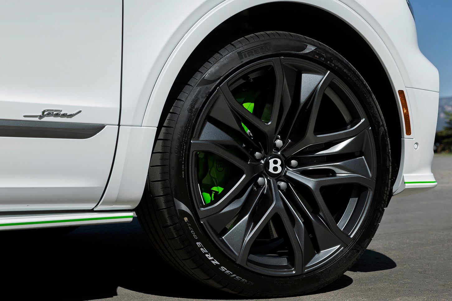 ベントレー・ベンテイガ スピード｜Bentley Bentayga Speed