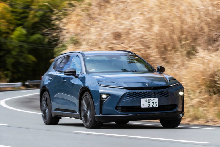 トヨタ・クラウン エステートRS（プラグインハイブリッド車）｜Toyota Crown Estate RS（PHEV）