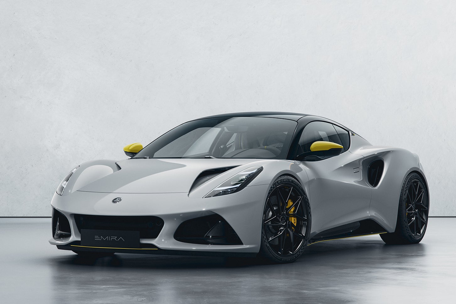 ロータス・エミーラ ターボSEレーシングライン｜Lotus Emira Turbo SE Racing Line