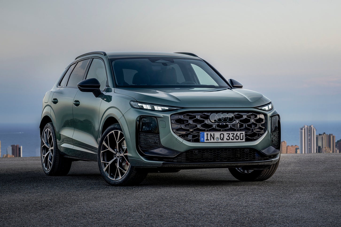 アウディQ3｜Audi Q3