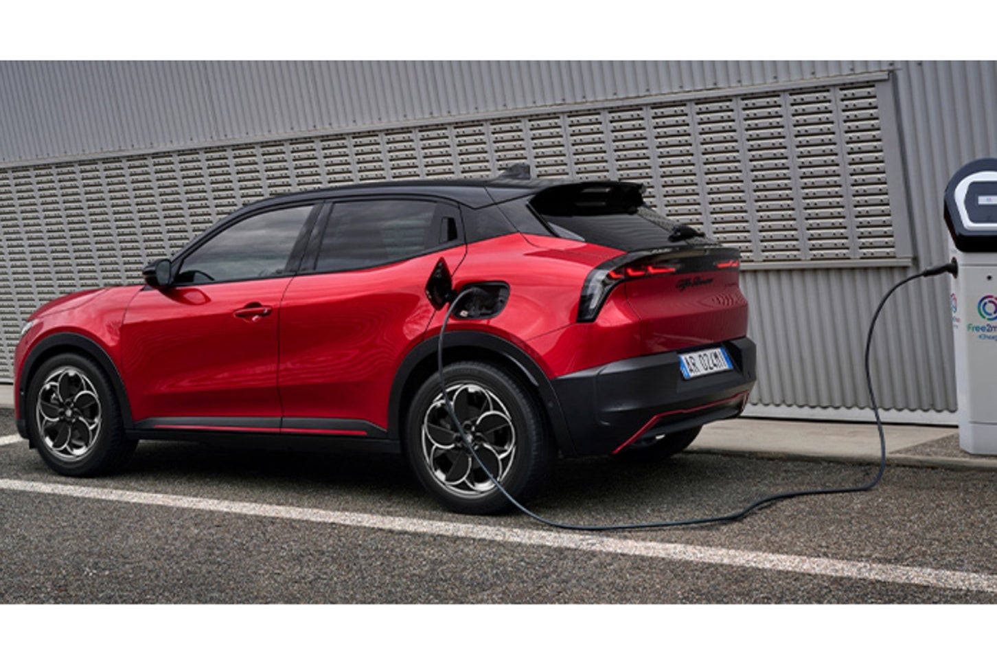 アルファロメオ・ジュニア エレットリカ｜Alfa Romeo Junior Elettrica