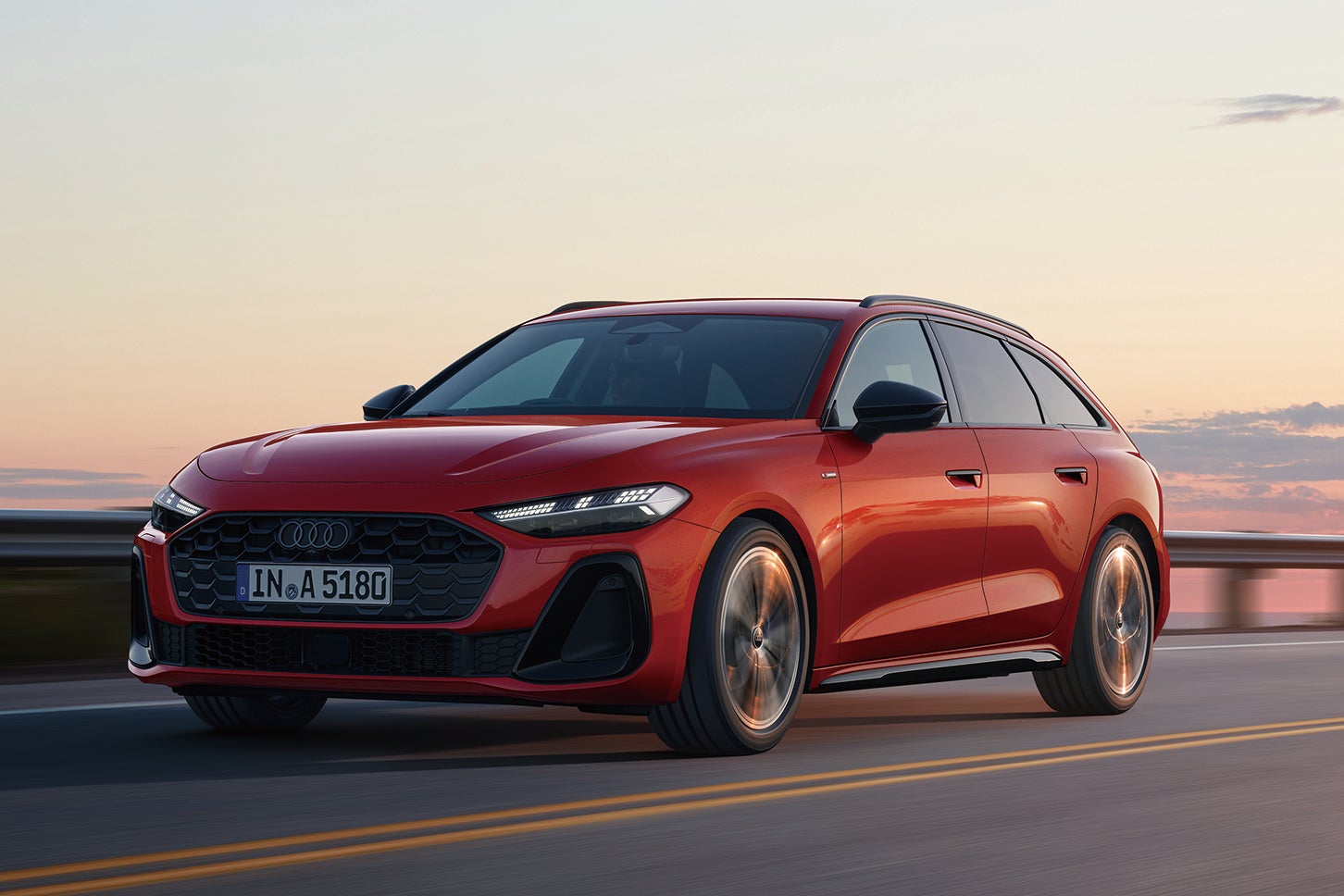 アウディA5アバントTDIクワトロ150kW｜Audi A5 Avant TDI quattro 150kW