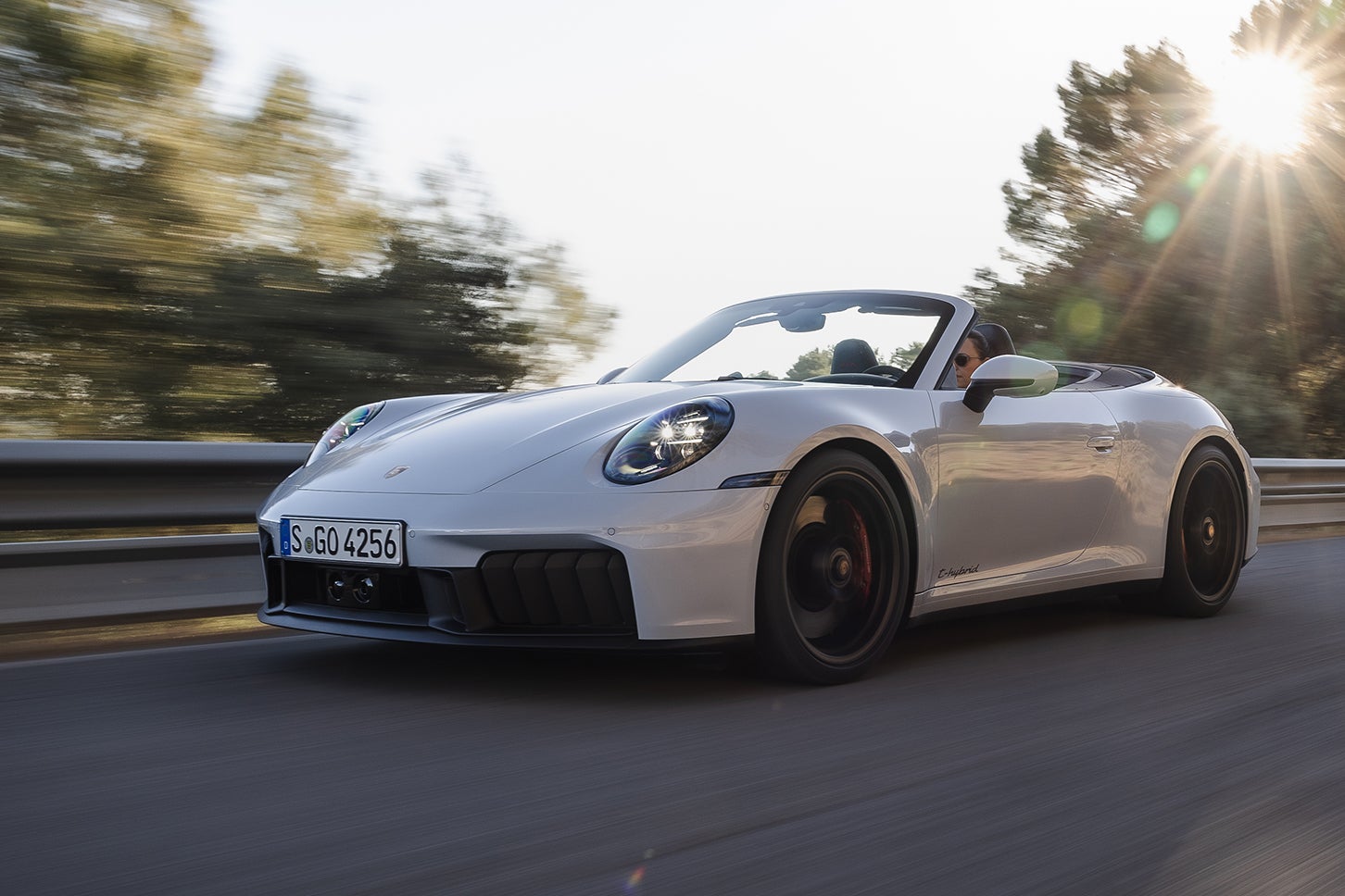 ポルシェ911カレラGTSカブリオレ（現行992.2型）｜Porsche 911 Carrera GTS Cabriolet（type 992.2）