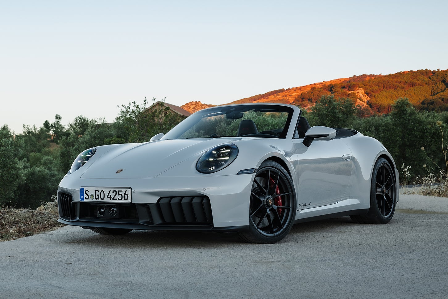 ポルシェ911カレラGTSカブリオレ（現行992.2型）｜Porsche 911 Carrera GTS Cabriolet（type 992.2）