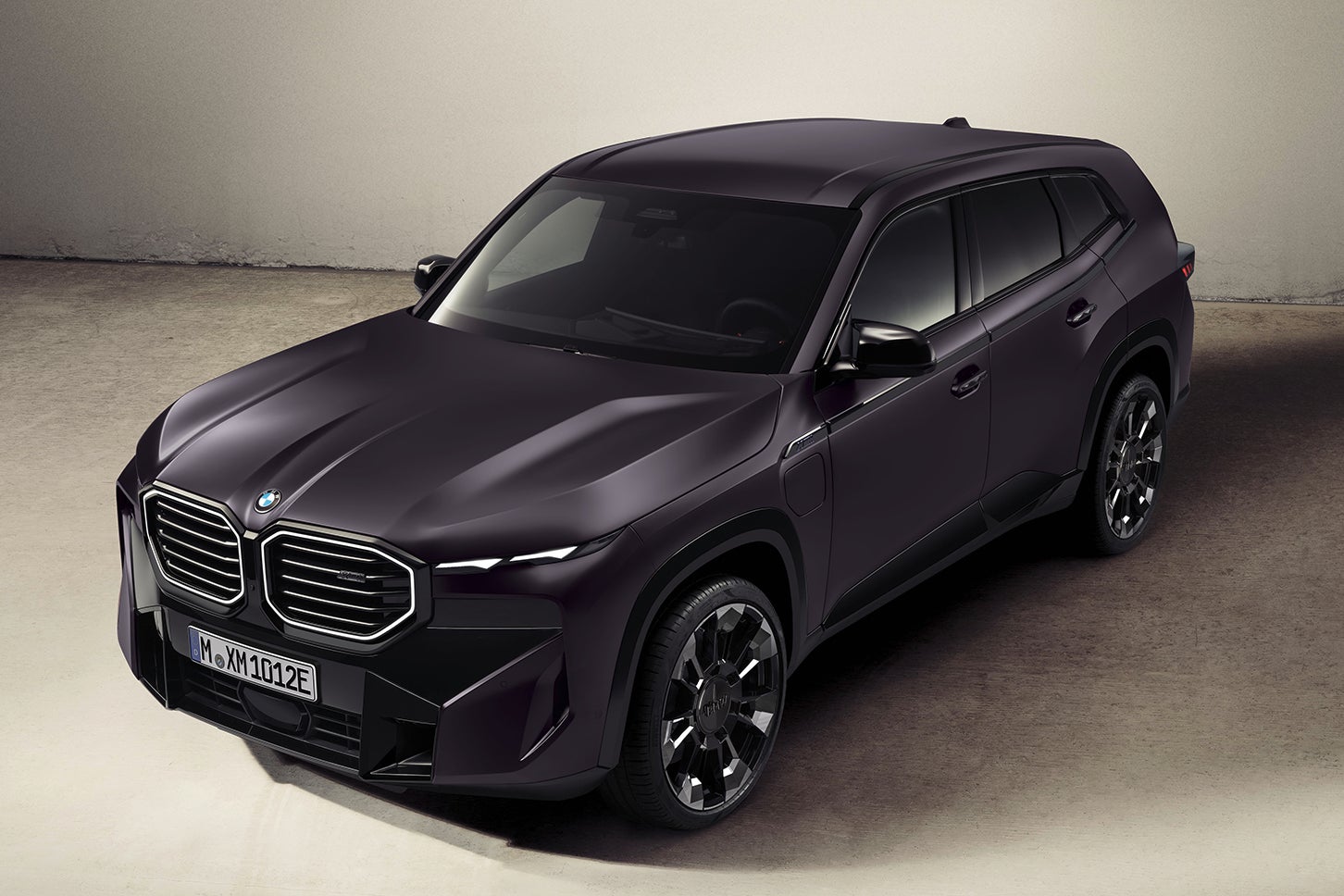 BMW XM by Kith