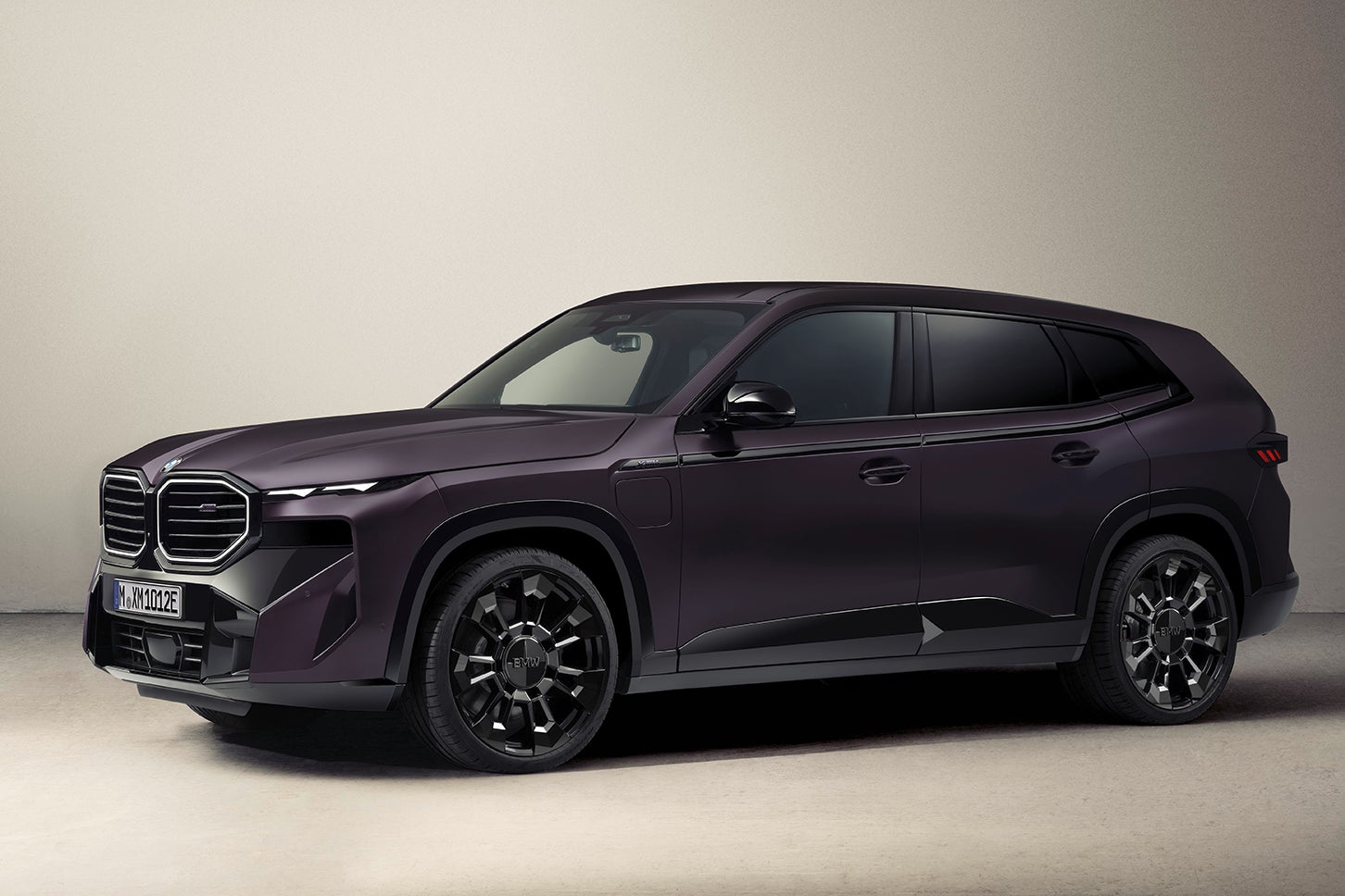 BMW XM by Kith