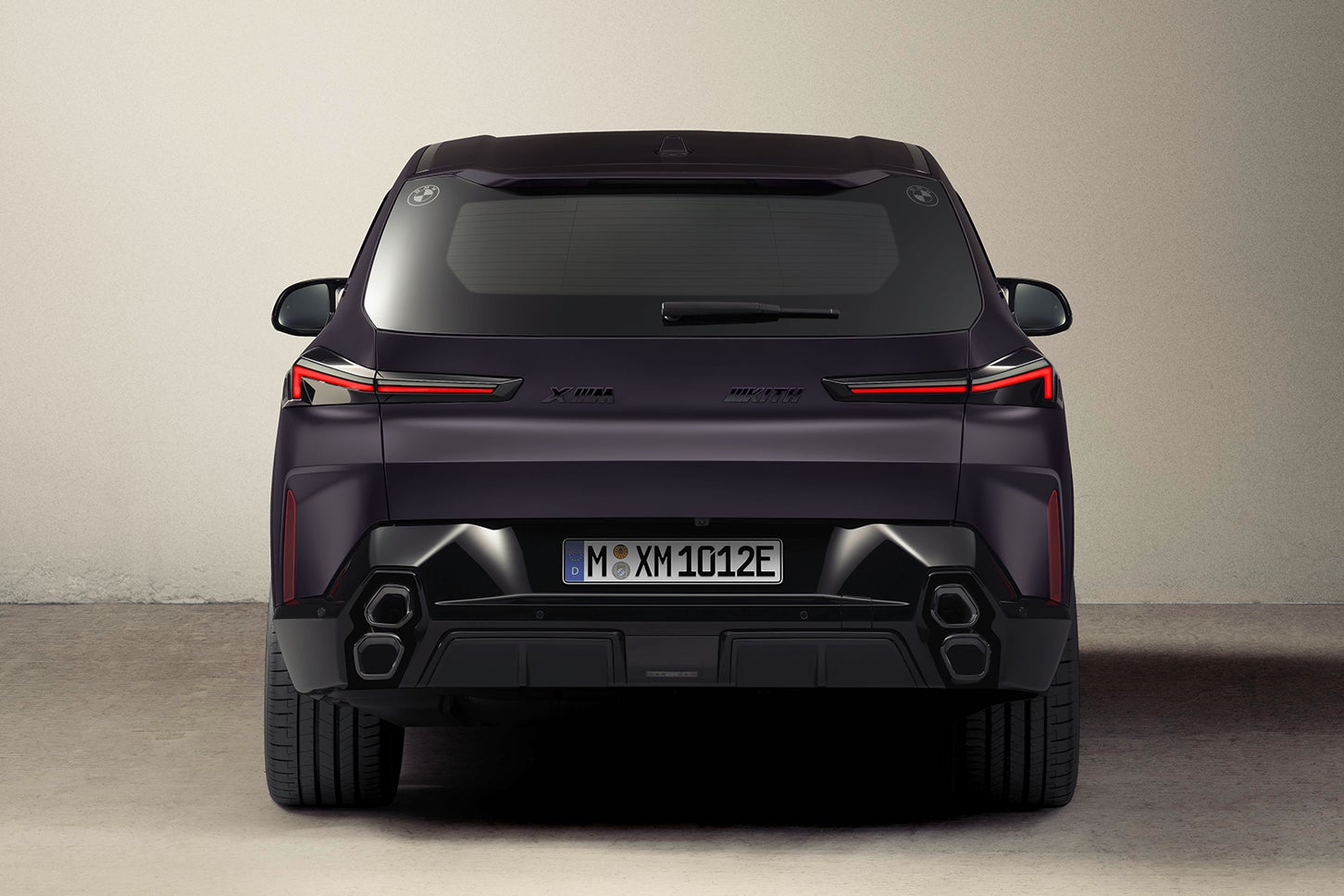 BMW XM by Kith