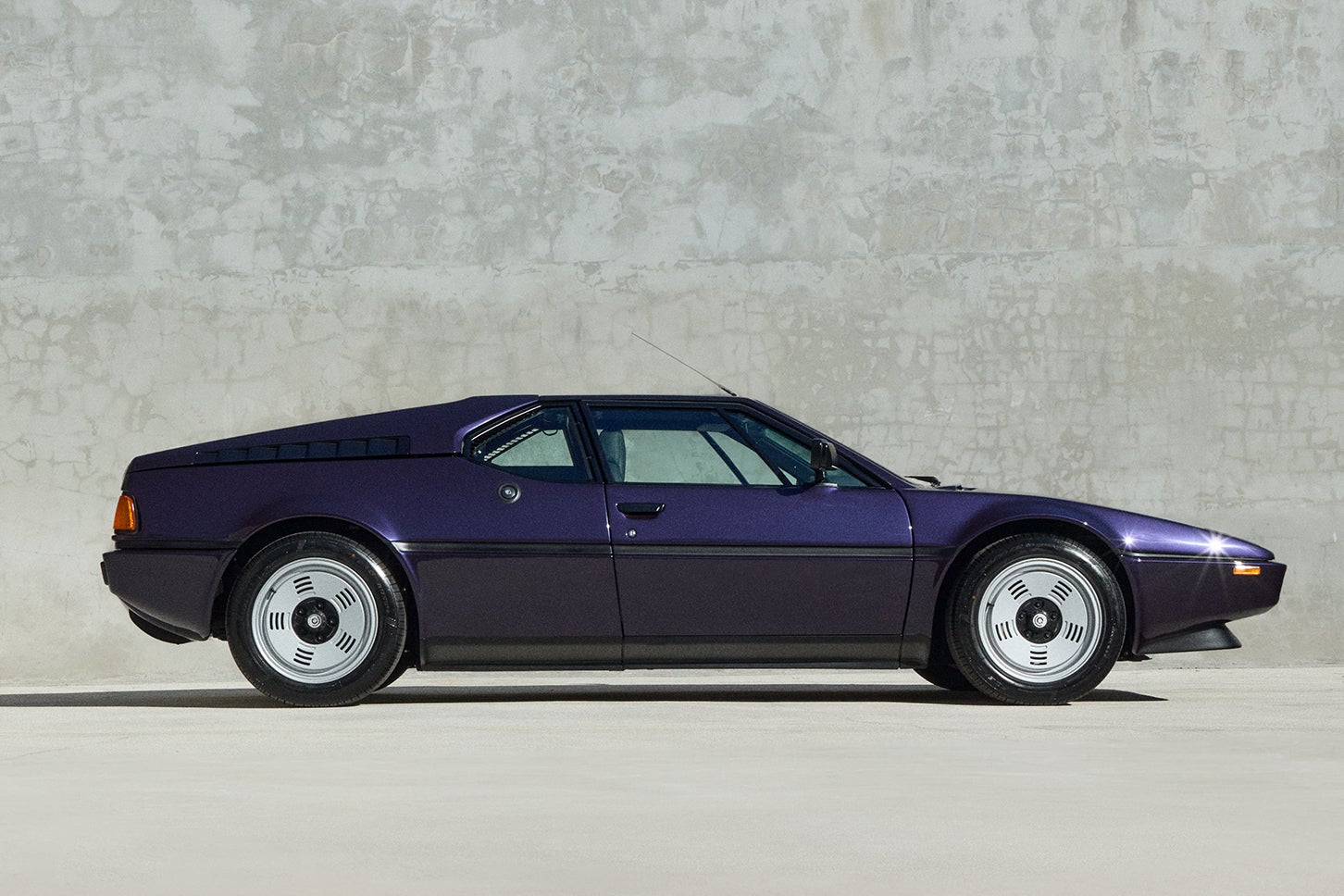 1981 BMW M1 E26 by Ronnie Fieg.