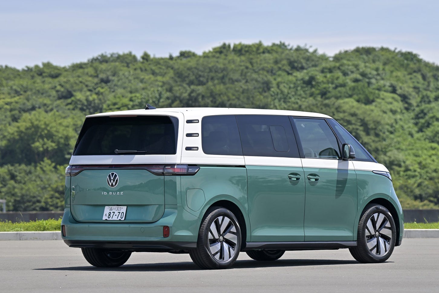フォルクスワーゲンID.バズ プロ|Volkswagen ID.Buzz Pro