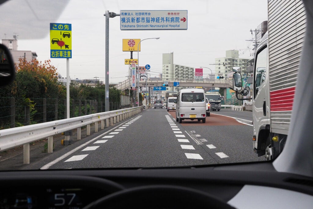 即決★車検令和2年2月★4WD 5速MT★機関内外程度良好★各部画像多数有り★各県への登録も格安にて@車選び.com ミラー越しにドライバーの目線を感知？｜長山先生の「危険予知