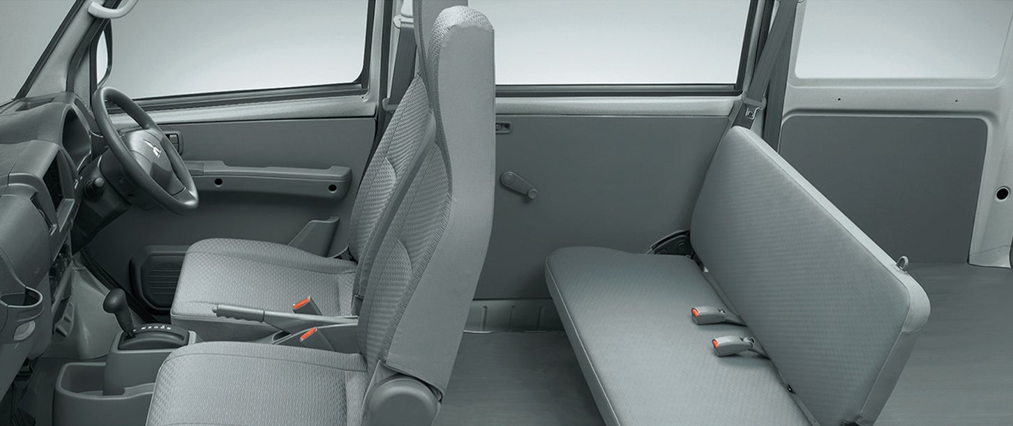 ミニキャブEV CD20.0kWh 4シーター（シルバー）インテリア