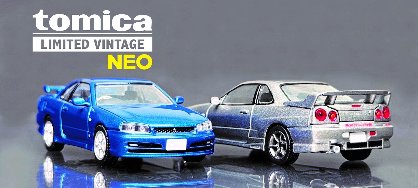 日産 スカイライン 2ドアスポーツクーペ 25GT TURBO オプションパーツ付 2000年式