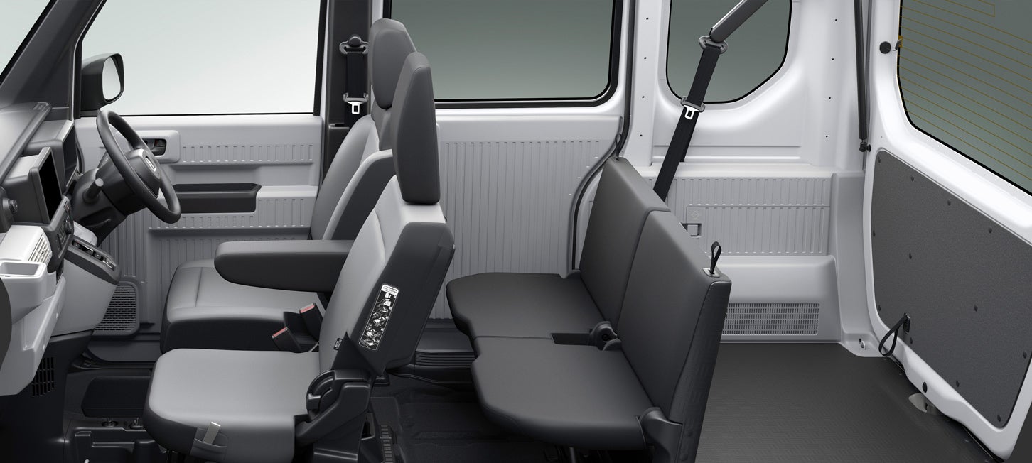 ホンダ N-VAN e:｜Honda N-VAN e: