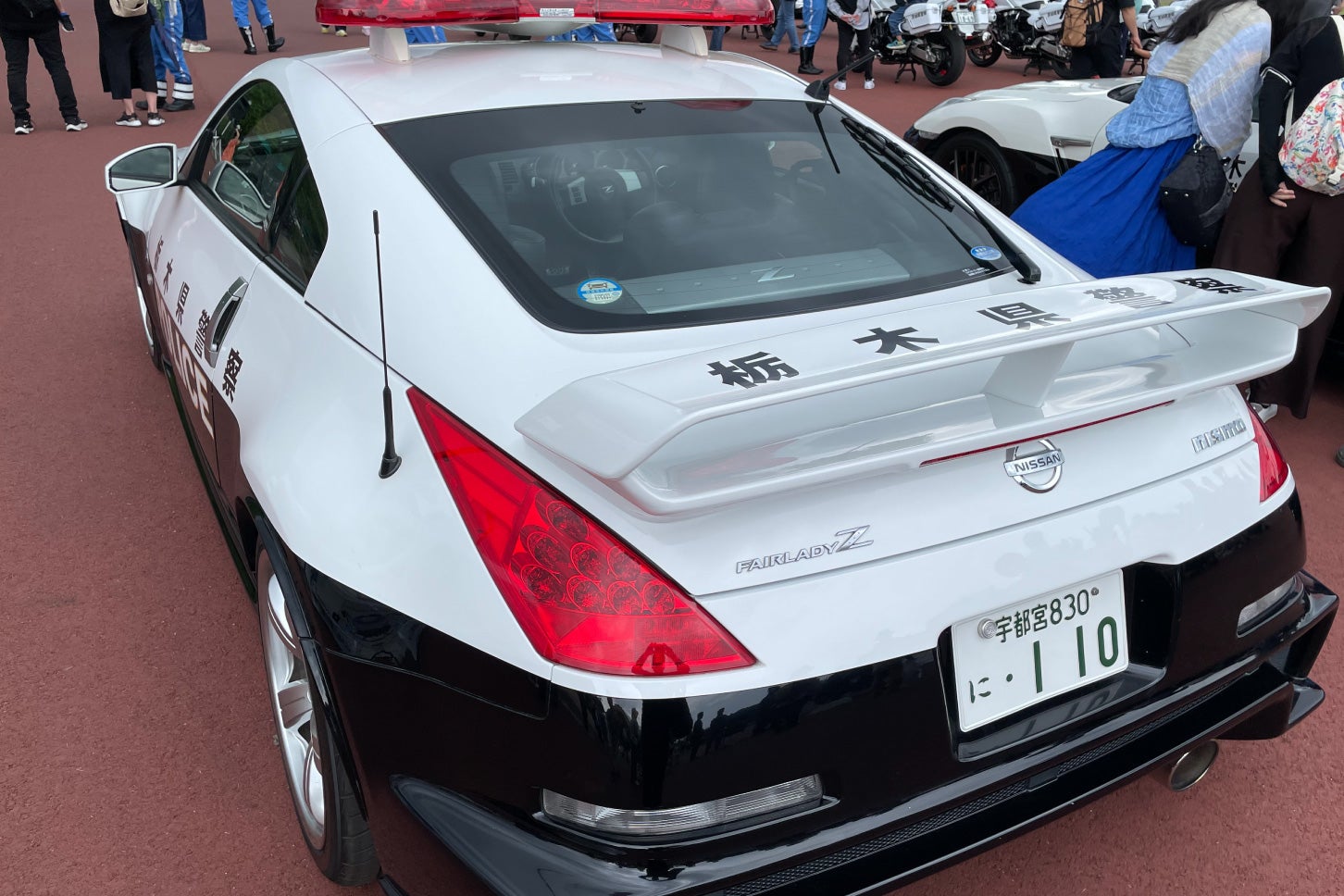 モビリティリゾートもてぎに展示された「フェアレディZ（Z33型）」のパトカー。