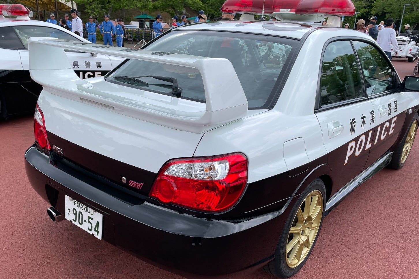 モビリティリゾートもてぎに展示された「インプレッサWRX STi」パトカー。