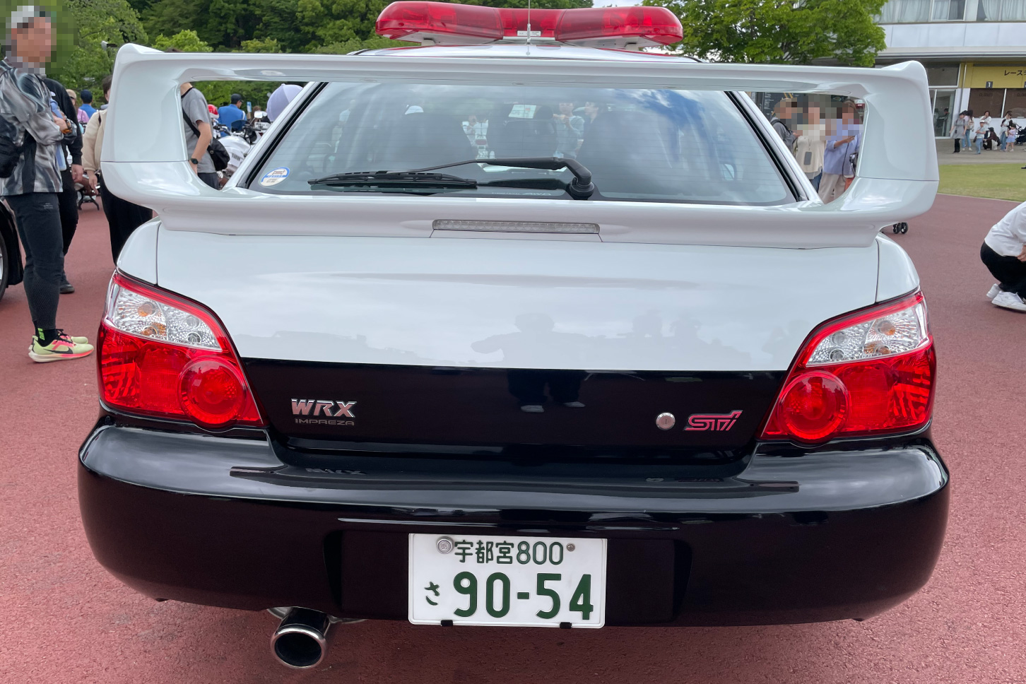 モビリティリゾートもてぎに展示された「インプレッサWRX STi」パトカー。