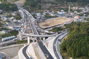 名豊道路 蒲郡IC付近の様子。