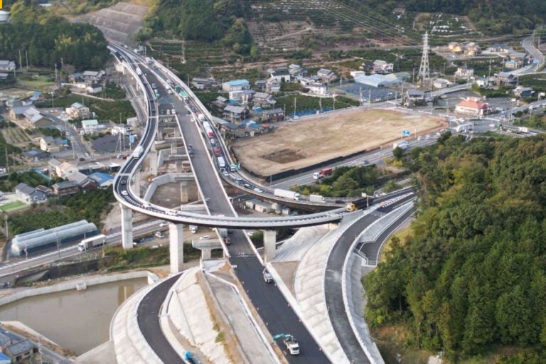 名豊道路 蒲郡IC付近の様子。