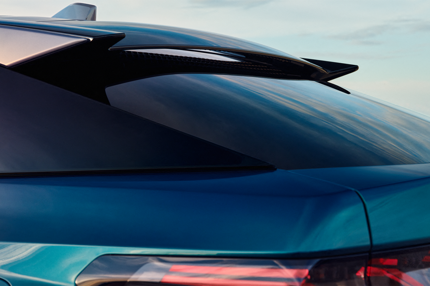 プジョー3008ハイブリッド｜Peugeot 3008 Hybrid