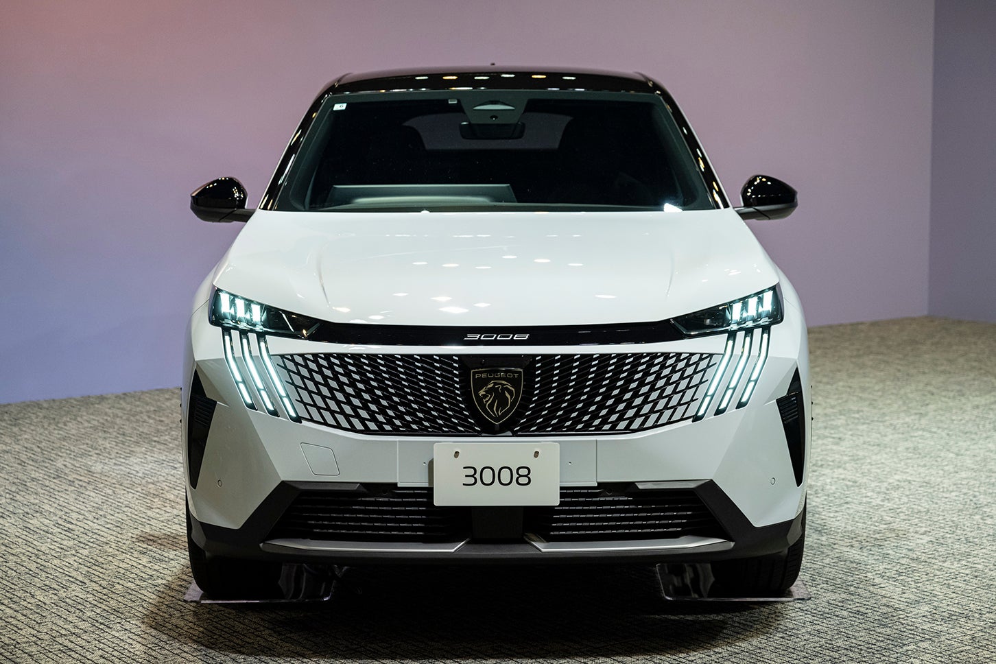 プジョー3008ハイブリッド｜Peugeot 3008 Hybrid