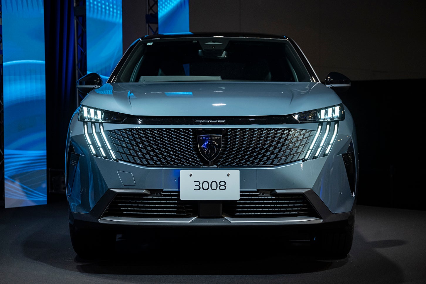 プジョー3008ハイブリッド｜Peugeot 3008 Hybrid