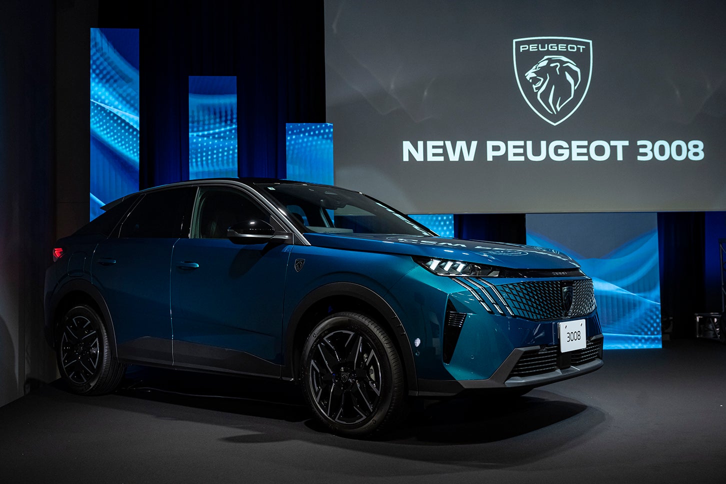 プジョー3008ハイブリッド｜Peugeot 3008 Hybrid