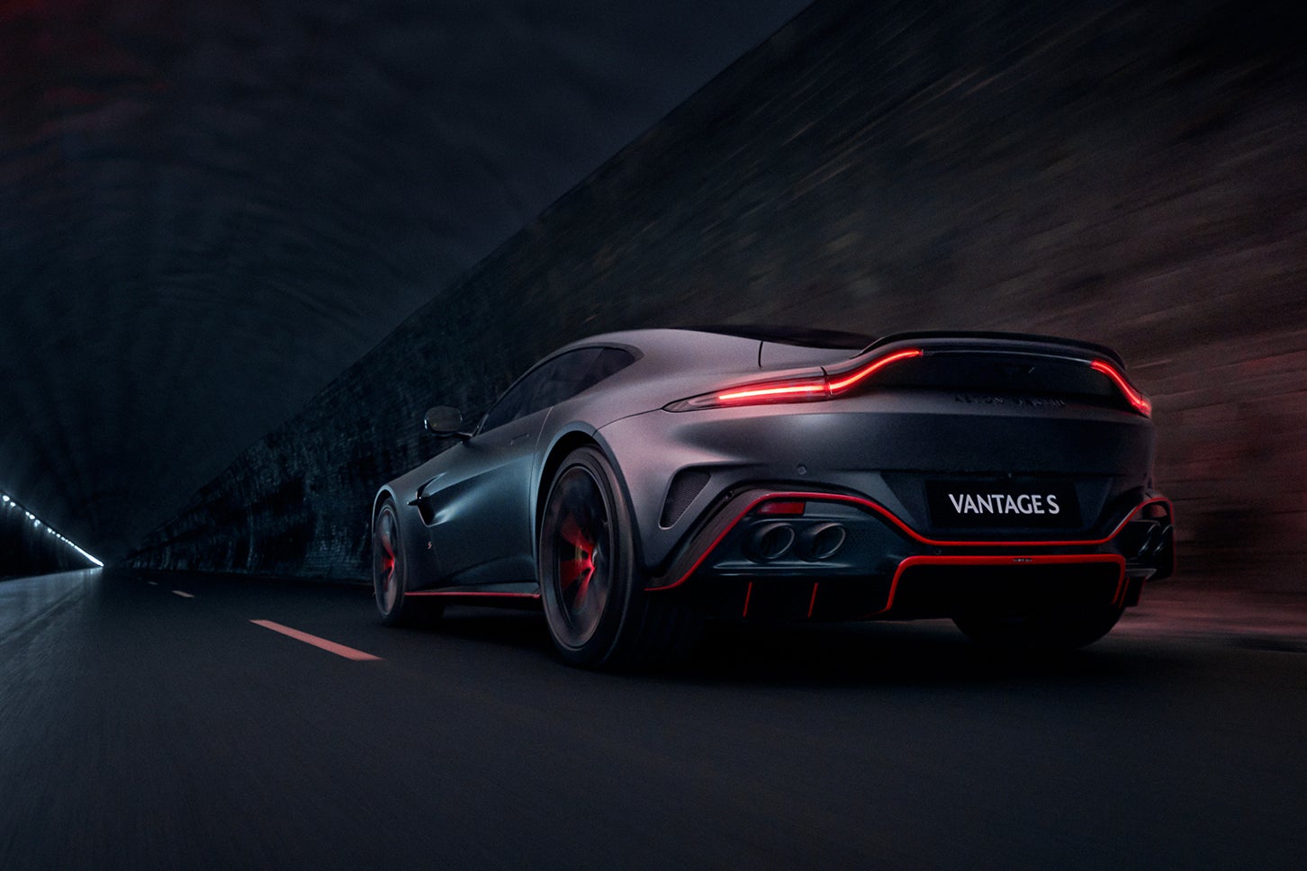 アストンマーティン・ヴァンテージS|Aston Martin Vantage S