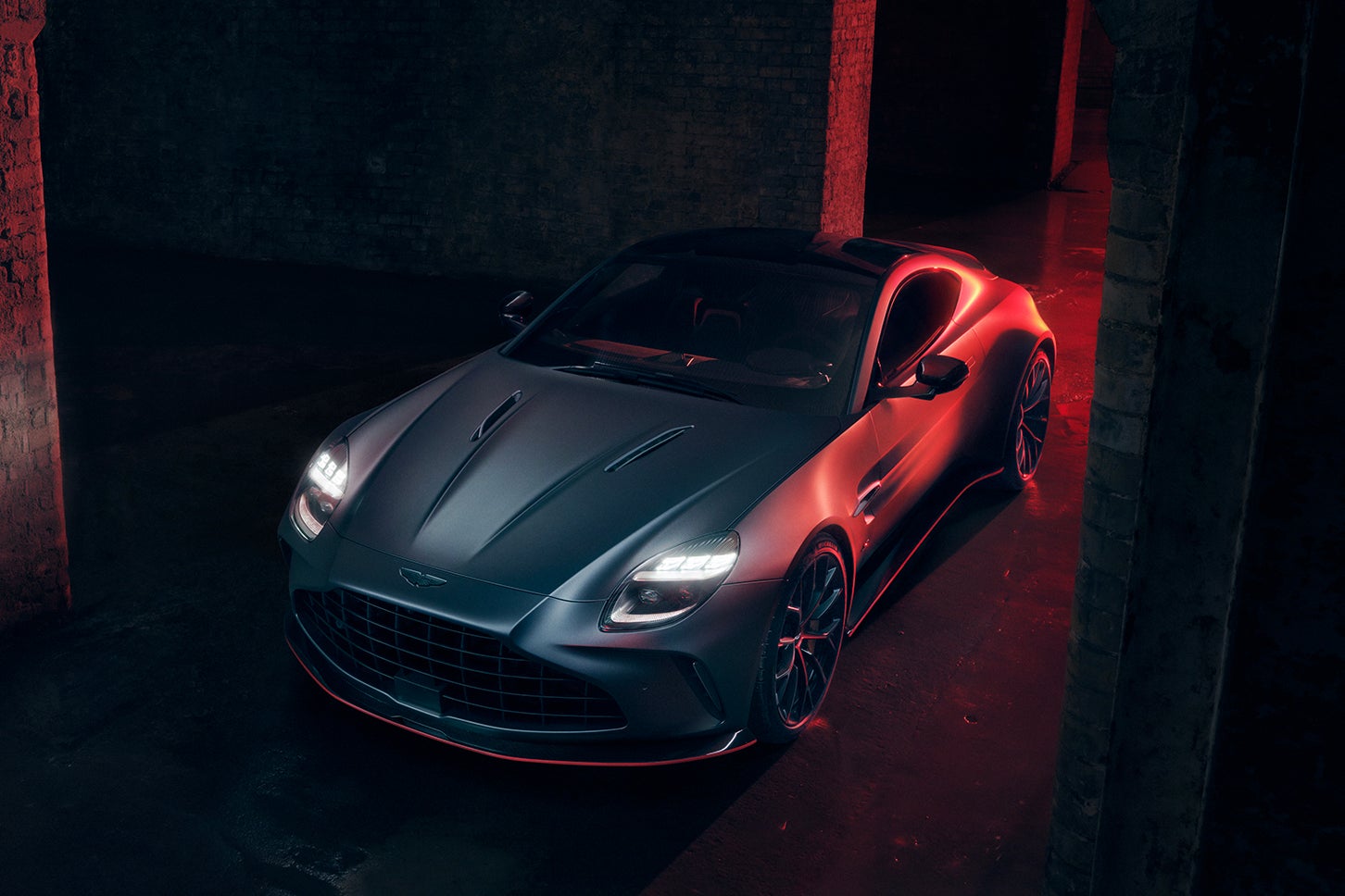 アストンマーティン・ヴァンテージS|Aston Martin Vantage S