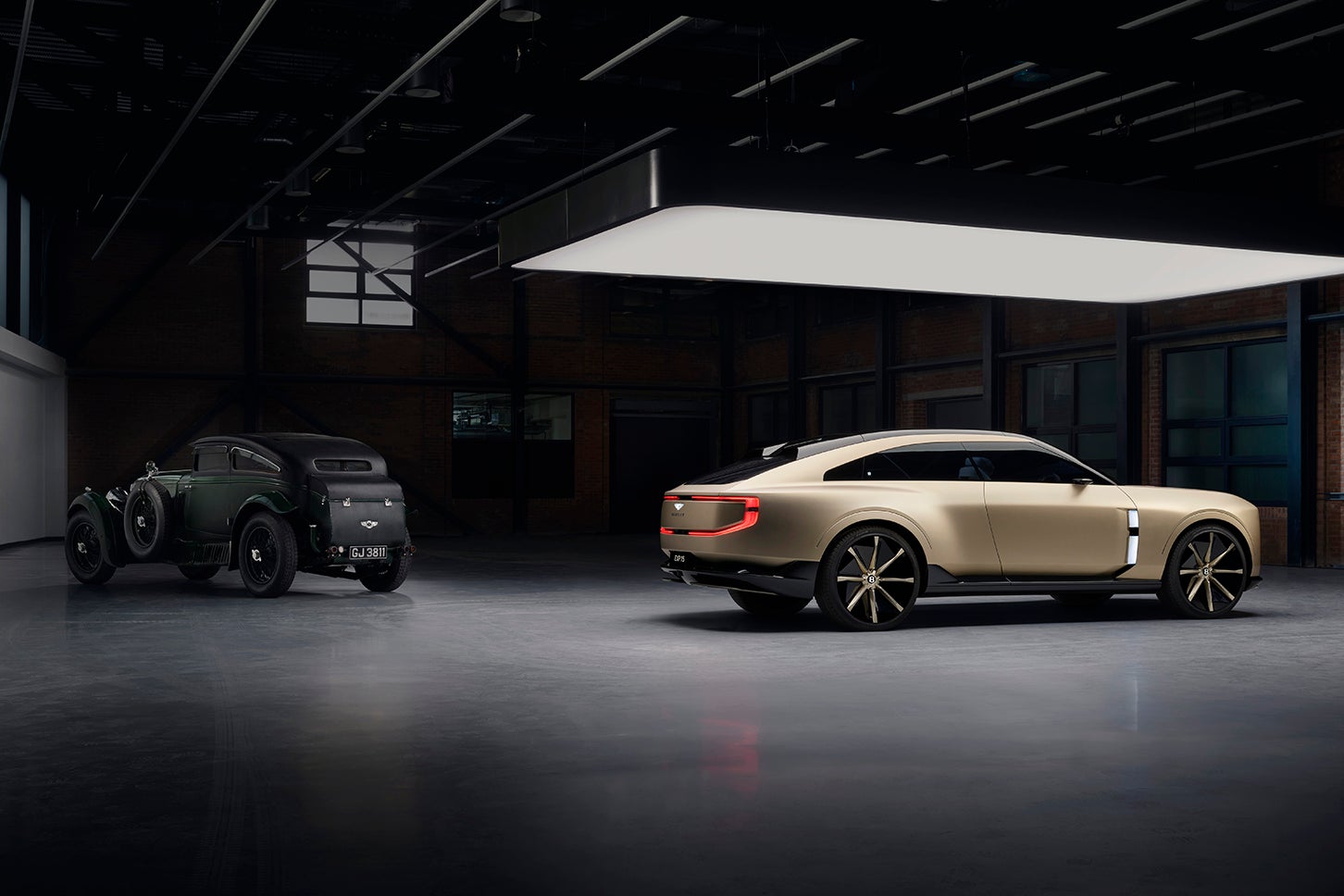 ベントレーEXP 15｜Bentley EXP 15