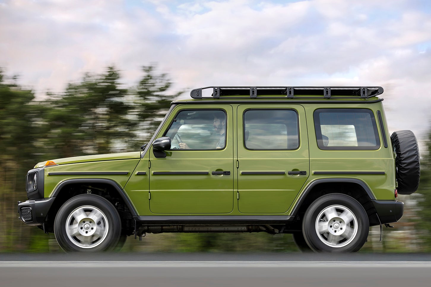 メルセデス・ベンツG 450 dエディション ストロンガー ザン ザ1980s（ISG）｜Mercedes-Benz G 450 d Edition STRONGER THAN THE 1980s(ISG)