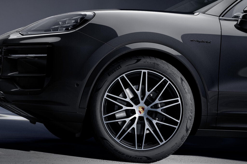 20250712-porsche-taycan-