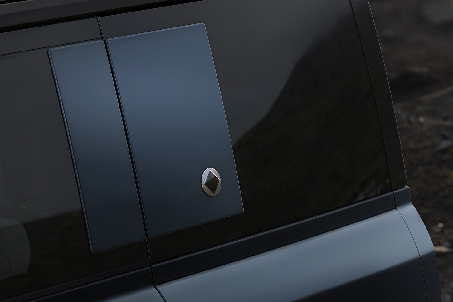 ランドローバー・ディフェンダー110オクタ｜Land Rover Defender 110 Octa