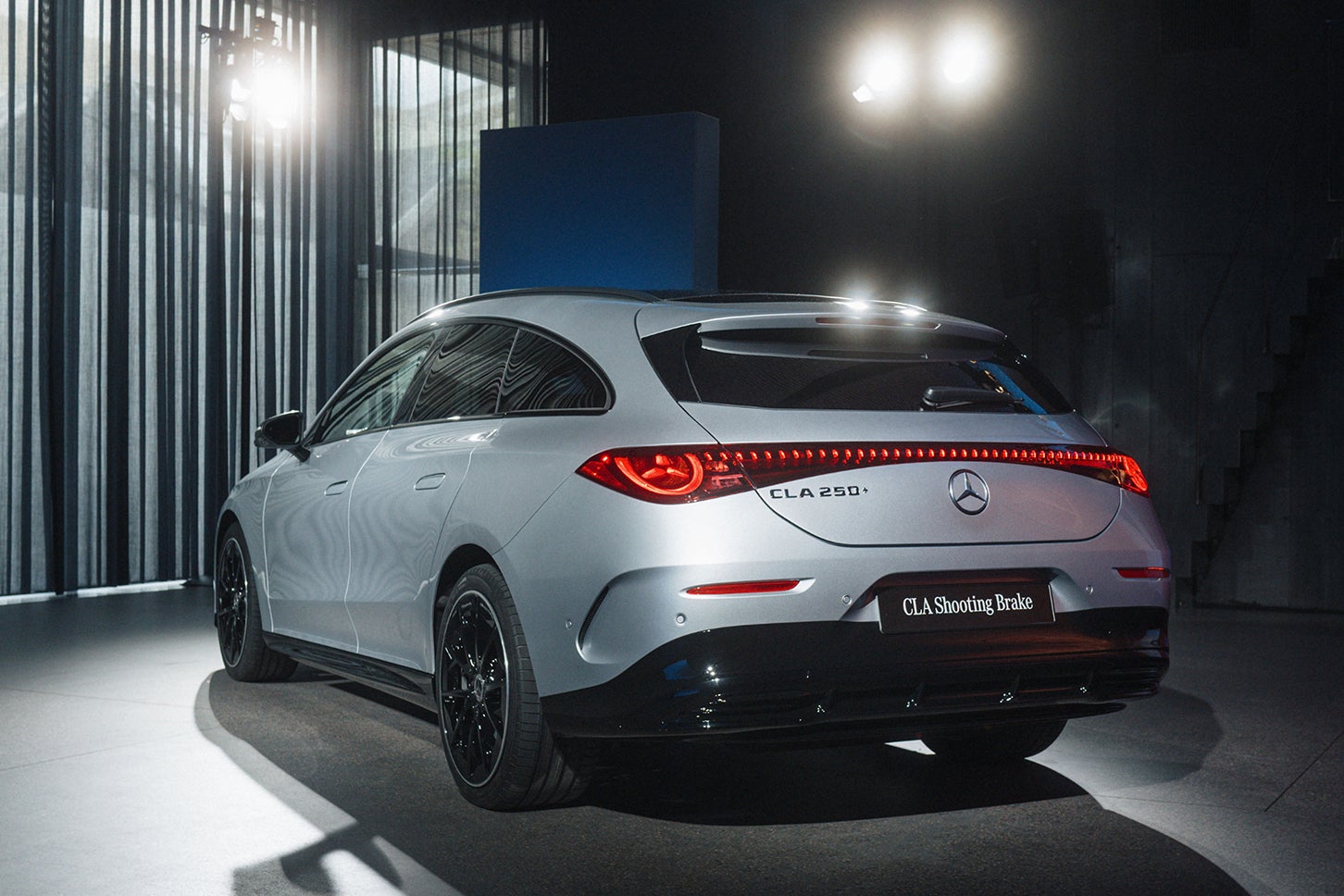 メルセデス・ベンツCLAシューティングブレーク｜Mercedes-Benz CLA Shooting Brake