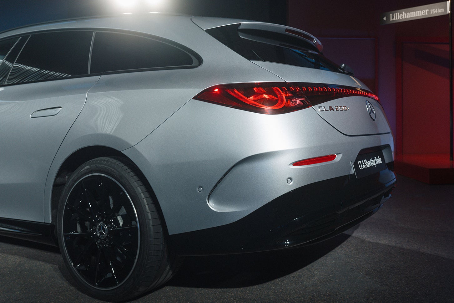 メルセデス・ベンツCLAシューティングブレーク｜Mercedes-Benz CLA Shooting Brake