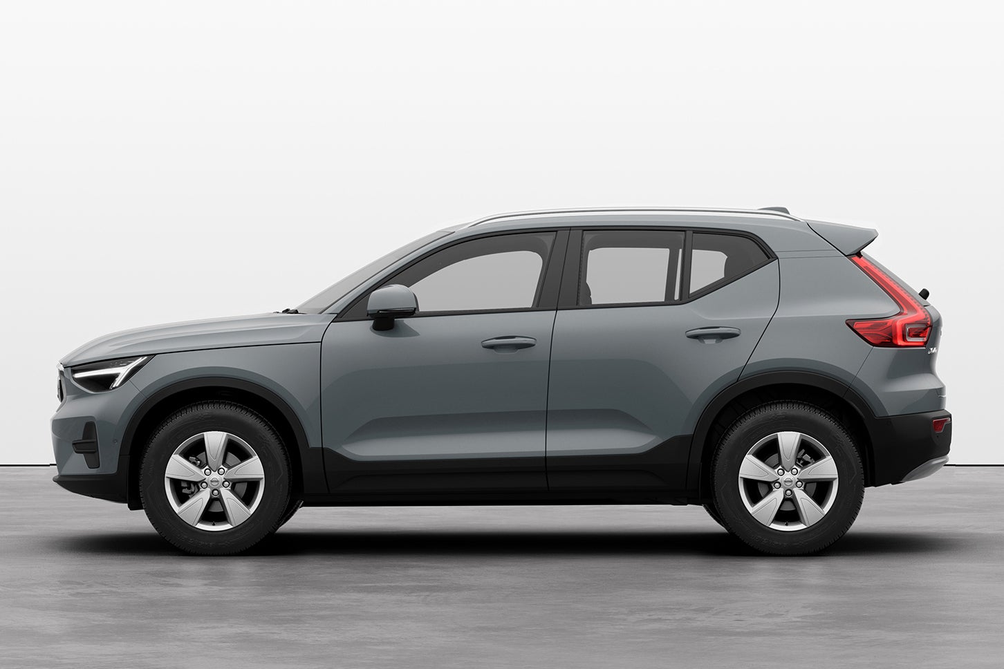 ボルボXC40エッセンシャルB3｜Volvo XC40 Essential B3
