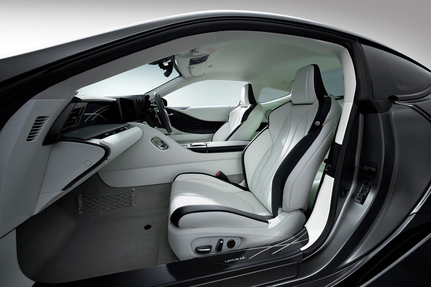レクサスLC500“ピナクル”｜Lexus LC500“PINNACLE”