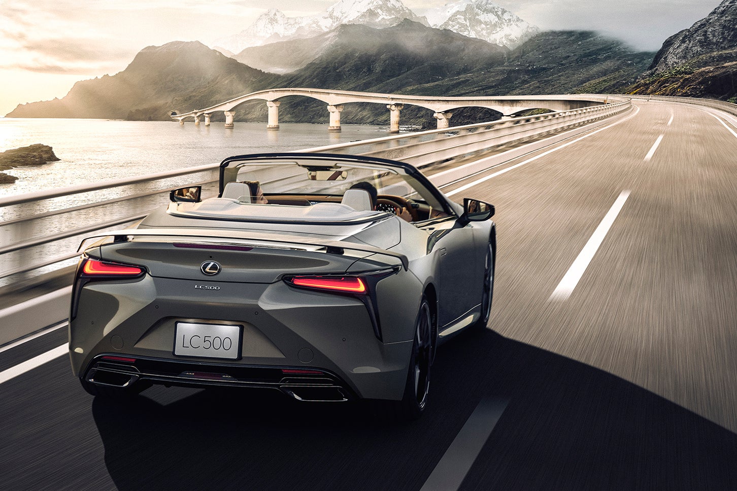 レクサスLC500コンバーチブル“ピナクル”｜Lexus LC500 Convertible“PINNACLE”