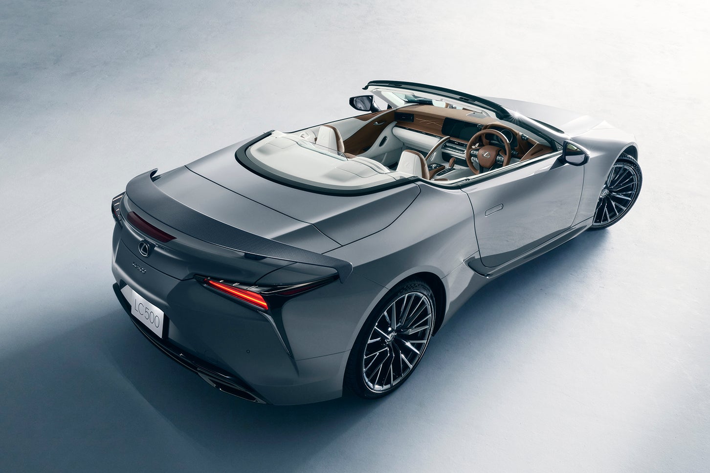 レクサスLC500コンバーチブル“ピナクル”｜Lexus LC500 Convertible“PINNACLE”