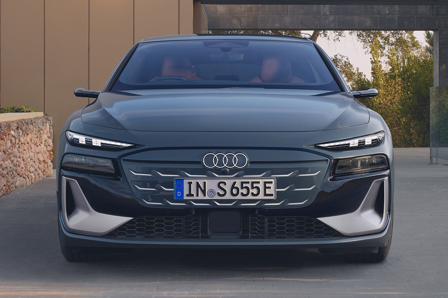 アウディS6アバントe-tron｜Audi S6 Avant e-tron