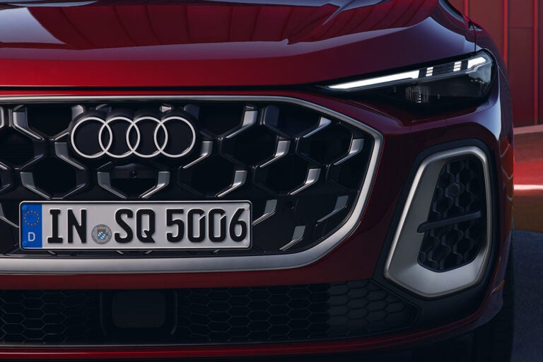 アウディSQ5スポーツバック|Audi SQ5 Sportback