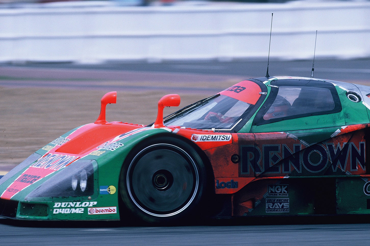 1991年のル・マン24時間耐久レースで日本車初の総合優勝を飾ったマツダ787B