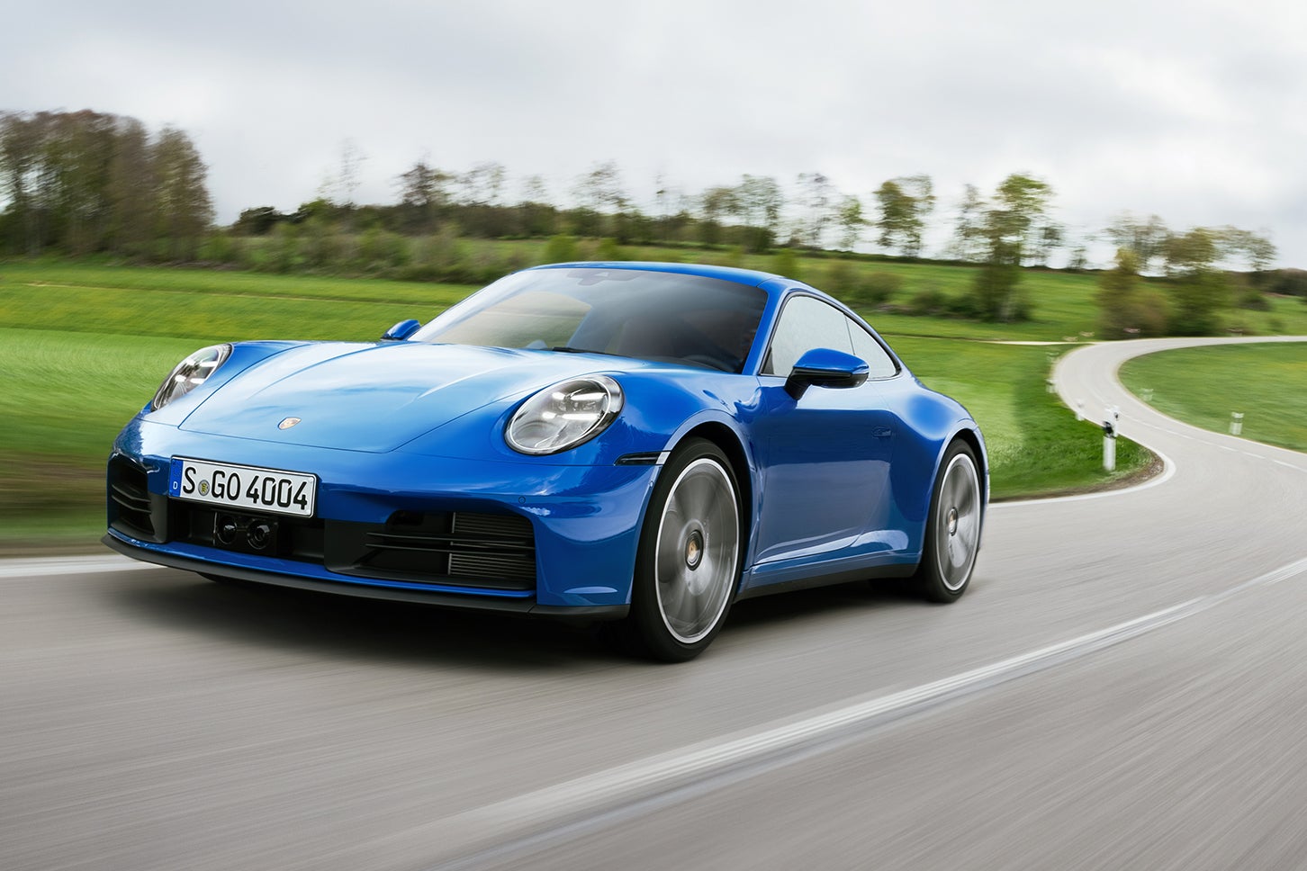 ポルシェ911カレラ（現行992.2型）｜Porsche 911 Carrera（type 992.2）