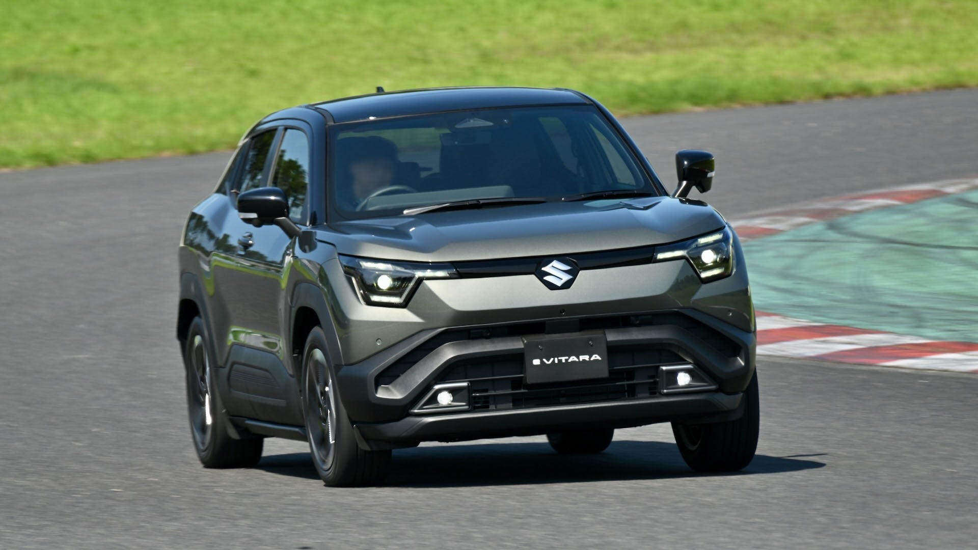 スズキ eビターラ｜Suzuki eVitara