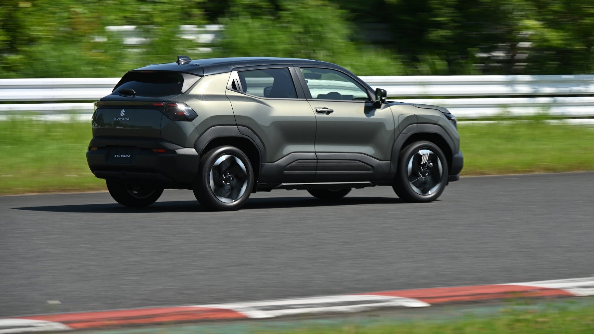 スズキ eビターラ｜Suzuki eVitara