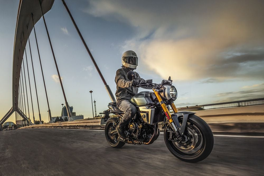 スズキ GSX-8T｜Suzuki GSX-8T